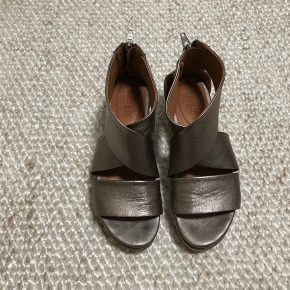 Bussola Metalic Sandals - size 37 - Picture 1 of 4